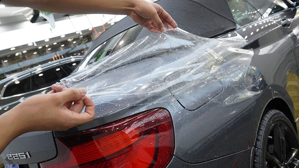 車衣怎么貼？汽車貼車衣詳細(xì)步驟流程教程