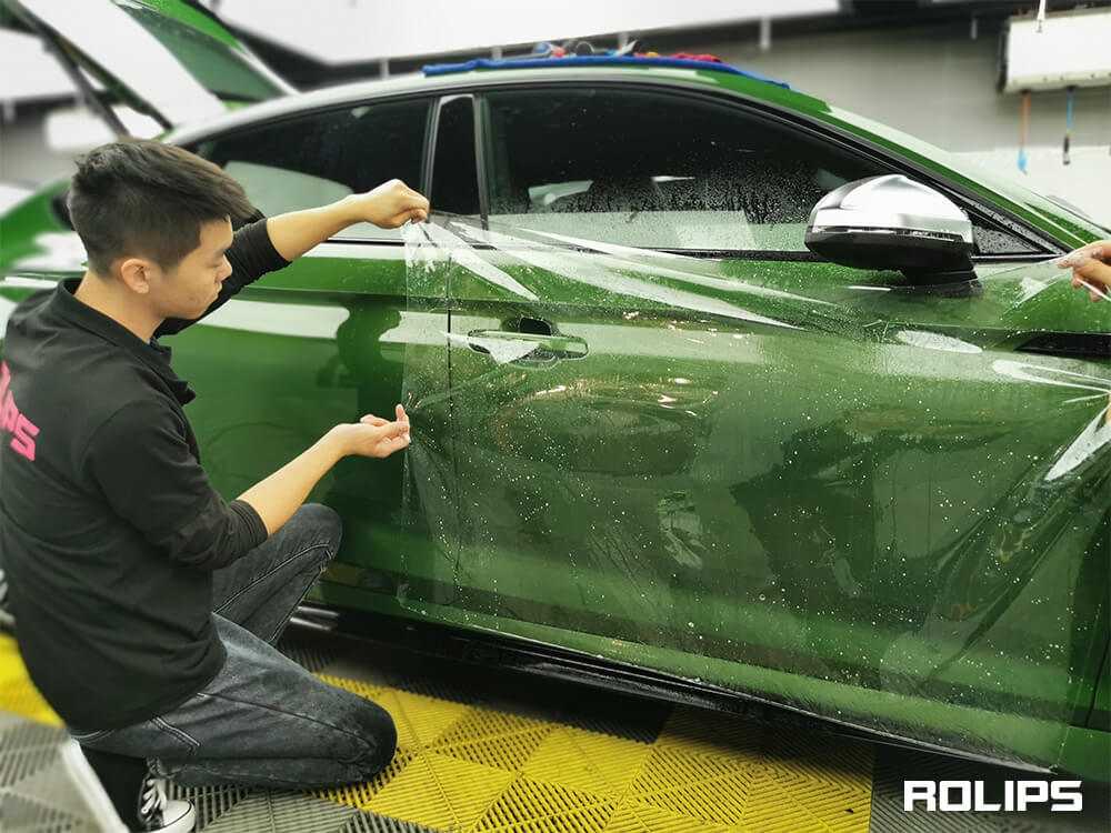 剛貼的隱形車(chē)衣可以直接跑高速么？多久可以行使？（7）